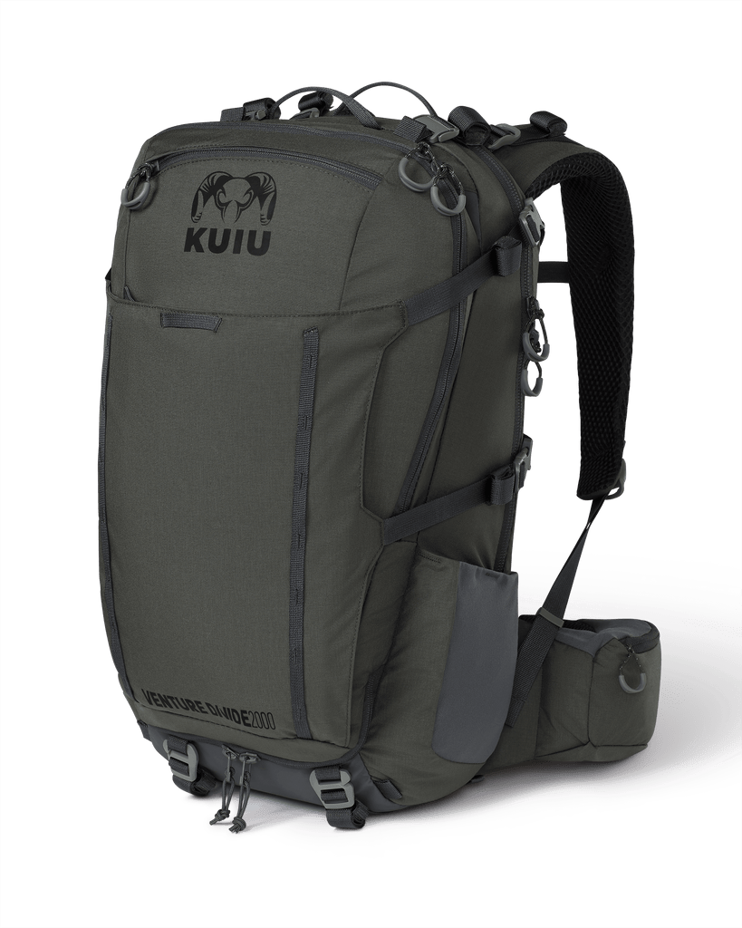 Venture Divide 2000 Hunting Day Pack Gunmetal KUIU