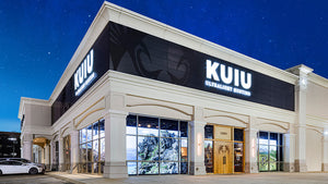 Outside of the KUIU Dallas store building at night