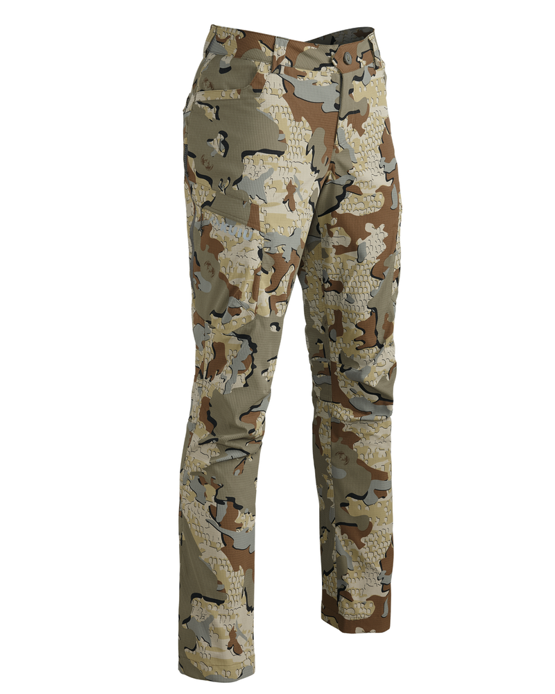 Front of Women's Tiburon Pant in Valo Camouflage