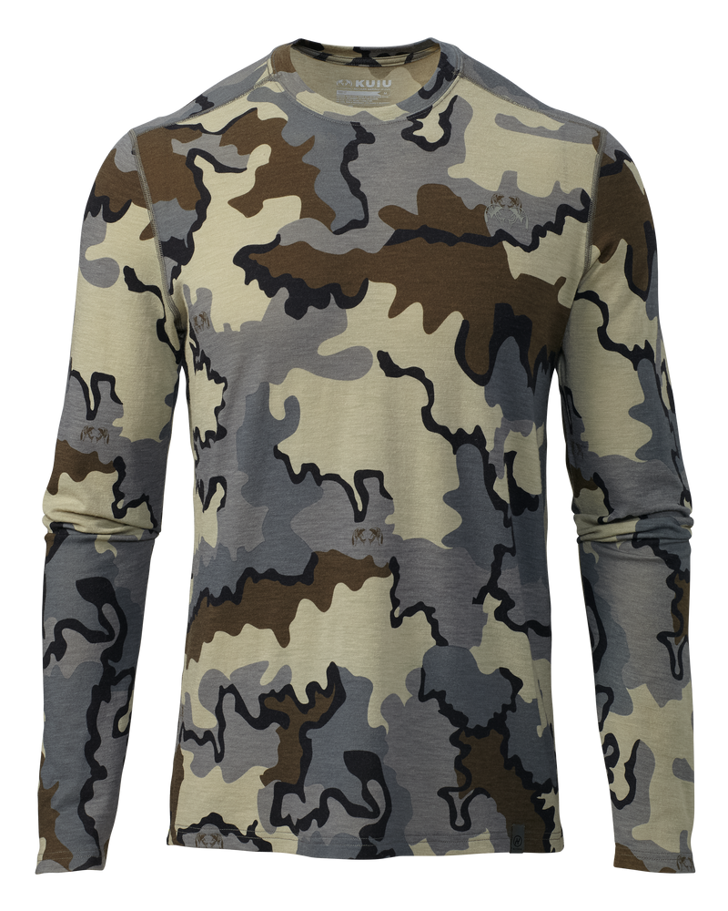 Front of Ultra Merino 120 LT Long Sleeve Crew in Vias Camouflage