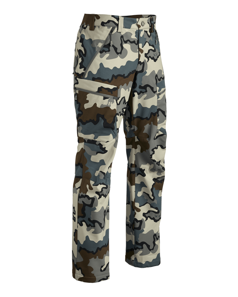 Front of Guide Pant in Vias Camouflage