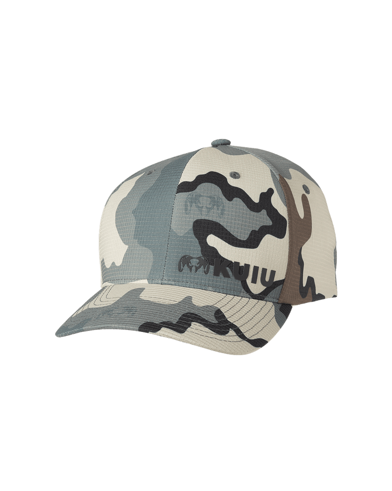 Front of KUIU Air Mesh Flexfit Hat in Vias Camouflage