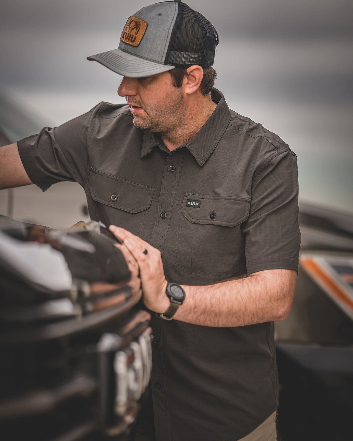 Gauge Short Sleeve UPF 50 Work Shirt - Khaki | KUIU