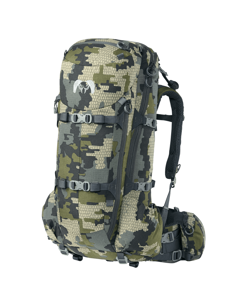 Front of PRO 2300 Pack Full Kit in Verde Camouflage