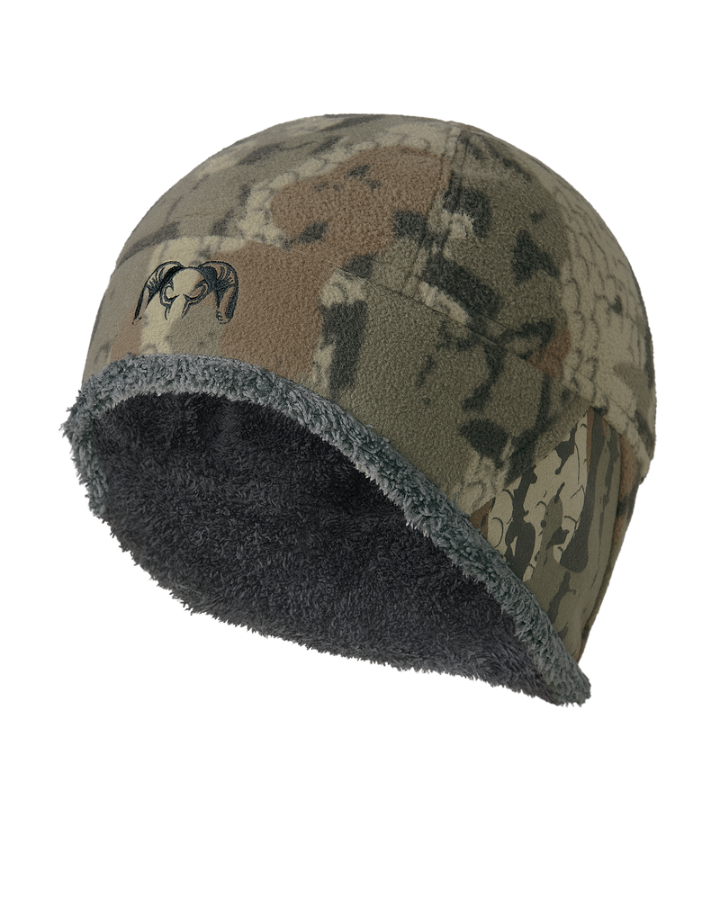 Front of KUIU Proximity Beanie in Veros Camouflage