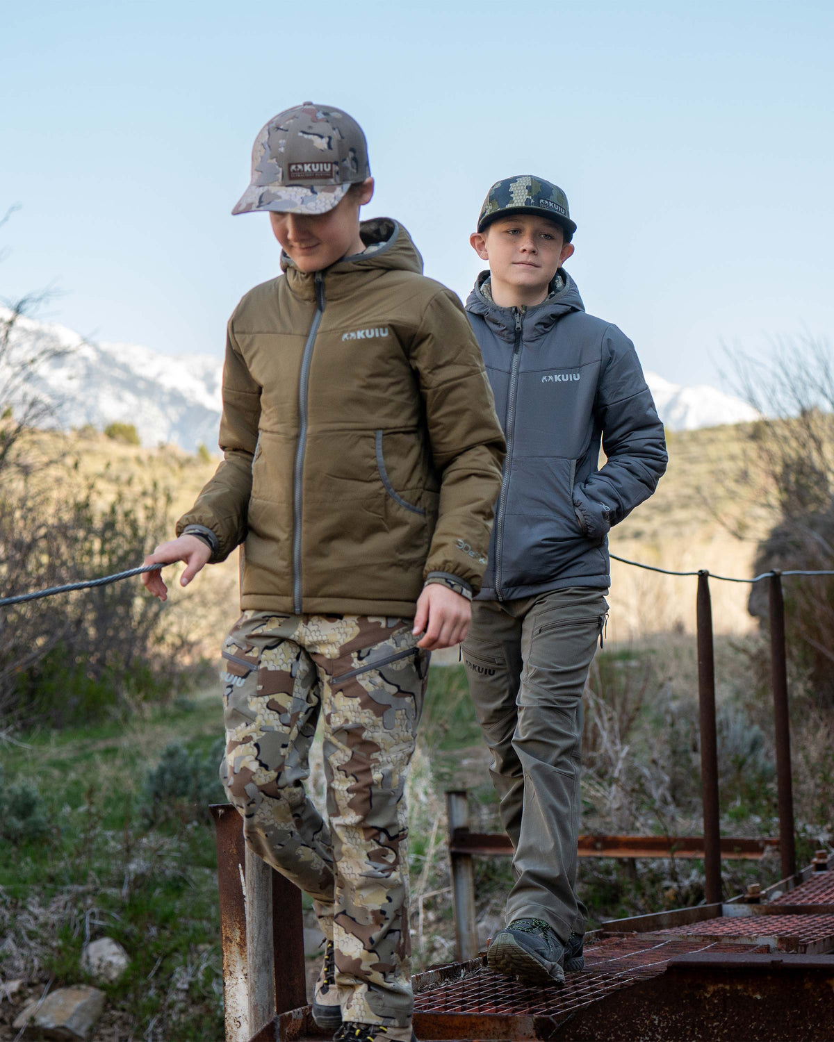 Versa Reversible Youth Hunting Jacket - Vias Camo | KUIU