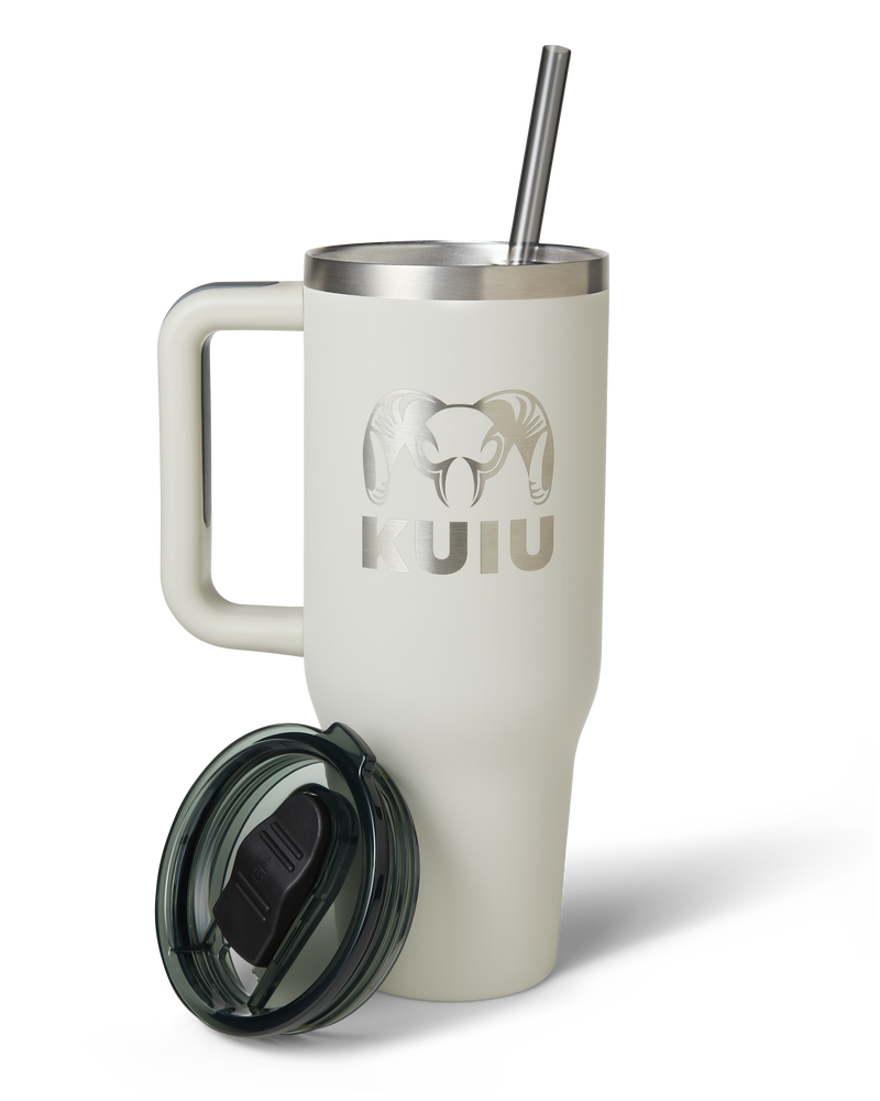 Front of KUIU 40 oz Tumbler in Ivory