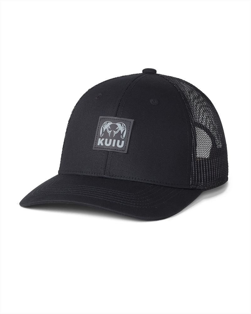 Front of KUIU Ram Patch Hat in Black