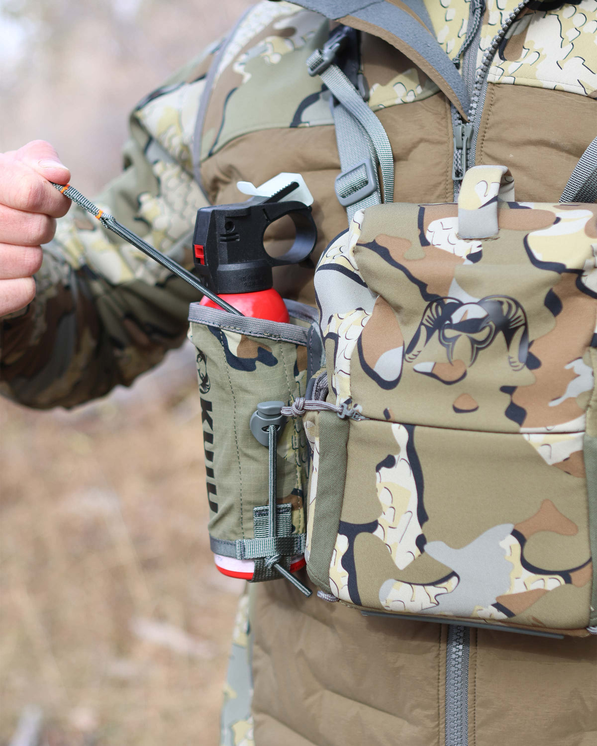 PRO G3 Bear Spray Holster - Vias Camo | KUIU
