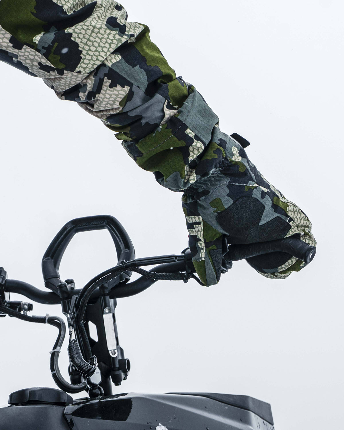Super Down Arktuk Mitts - Extreme Cold Mittens - Verde | KUIU
