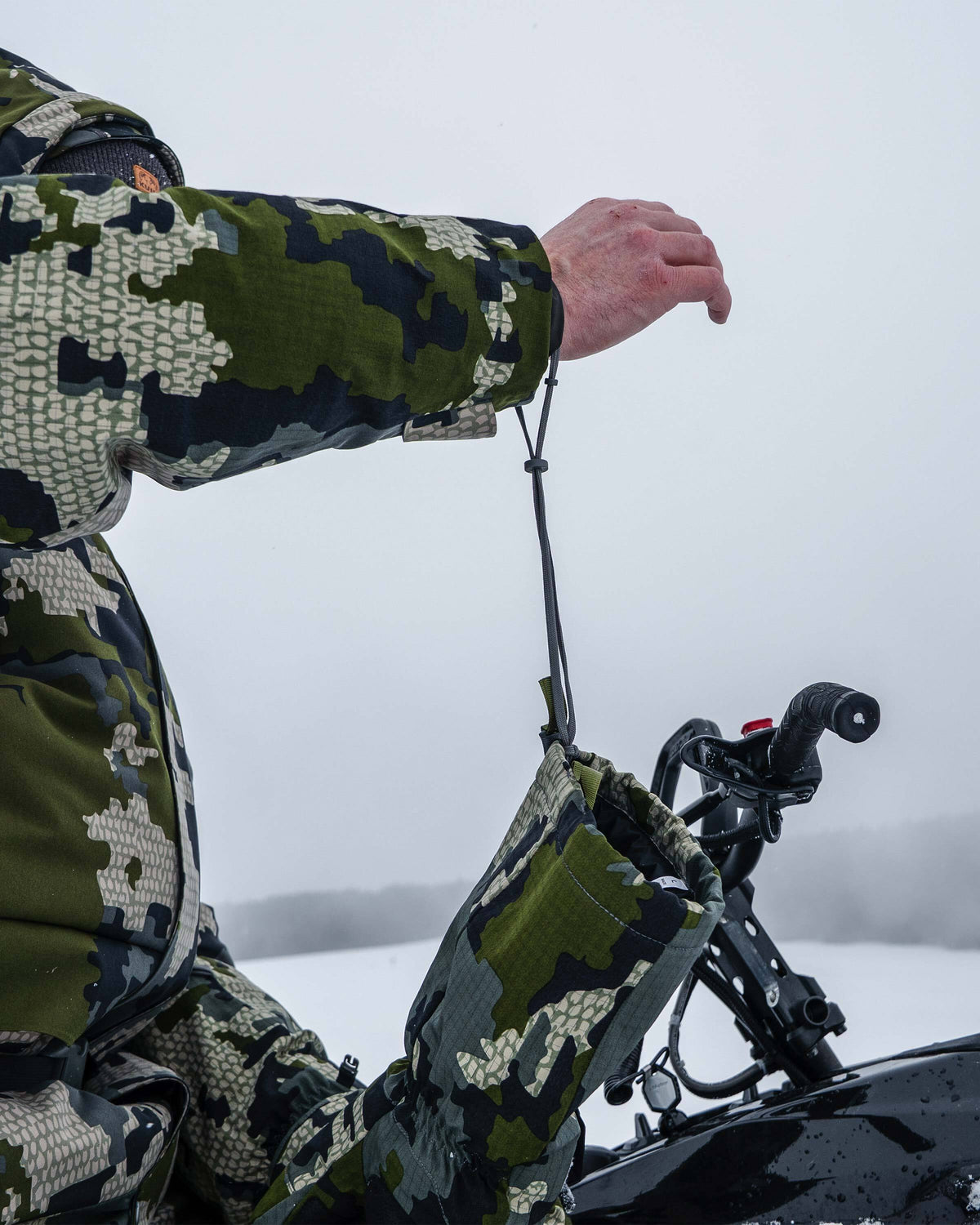 Super Down Arktuk Mitts - Extreme Cold Mittens - Verde | KUIU