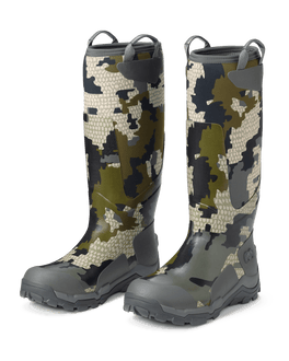 Front of KUIU Mud Boot in Verde Camoflage