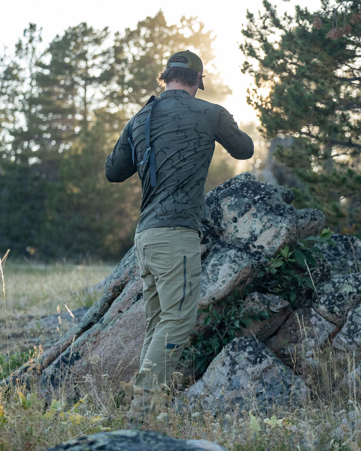 Ridgepoint Outdoor Fleece Henley - Black Tonal | KUIU