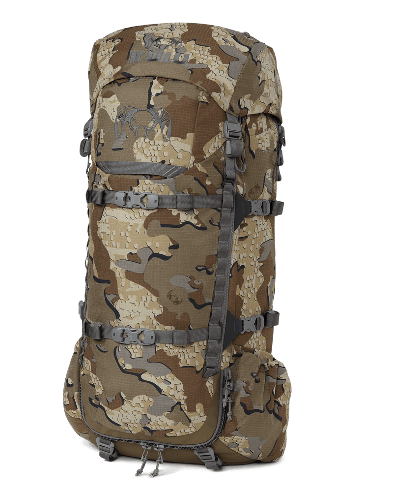 Front of PRO Divide 4500 Bag in Valo Camoufage, bag only, with lid