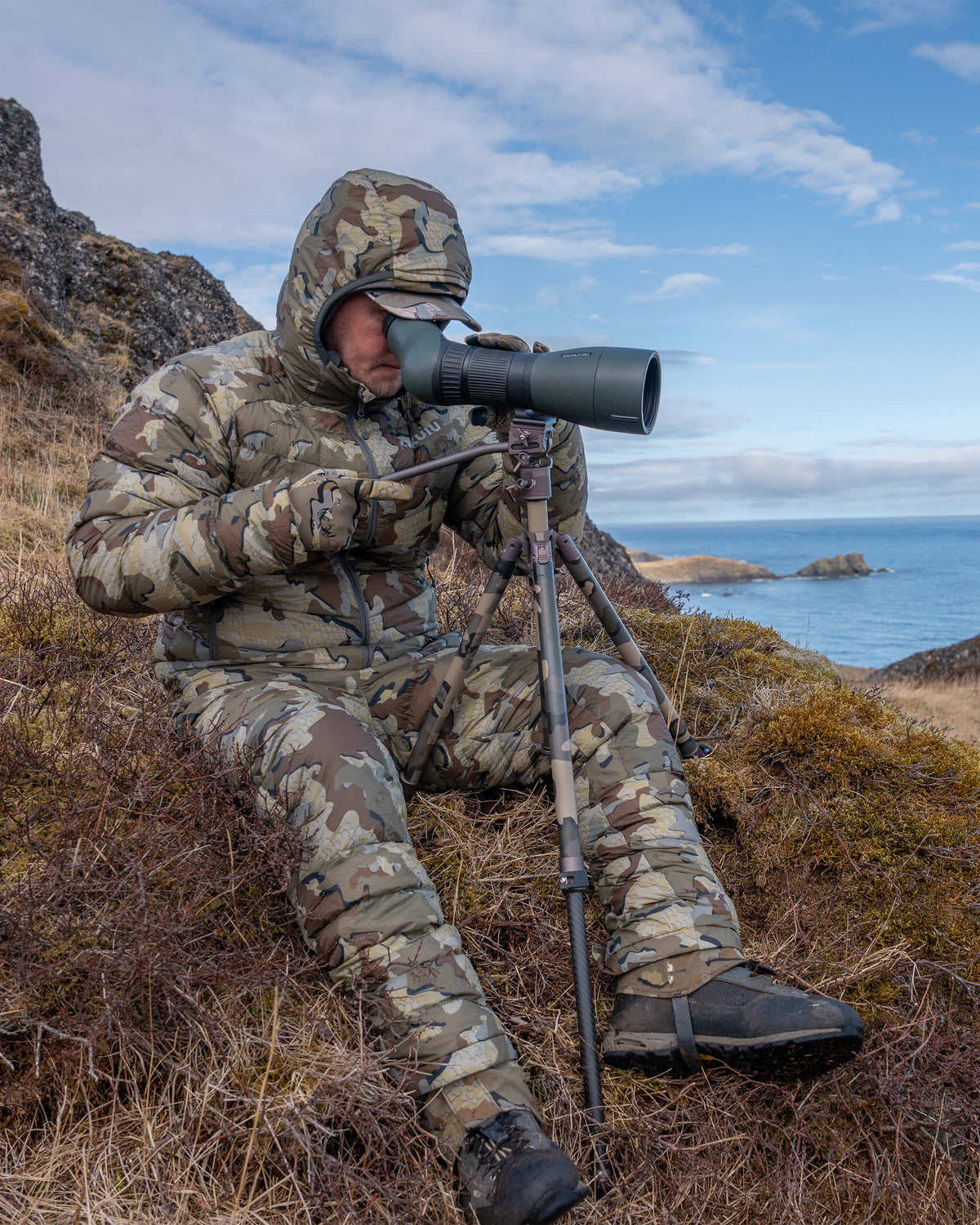 Kuiu super down pro jacket 2025
