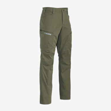 Front of the Sierra Pant in Olive Green