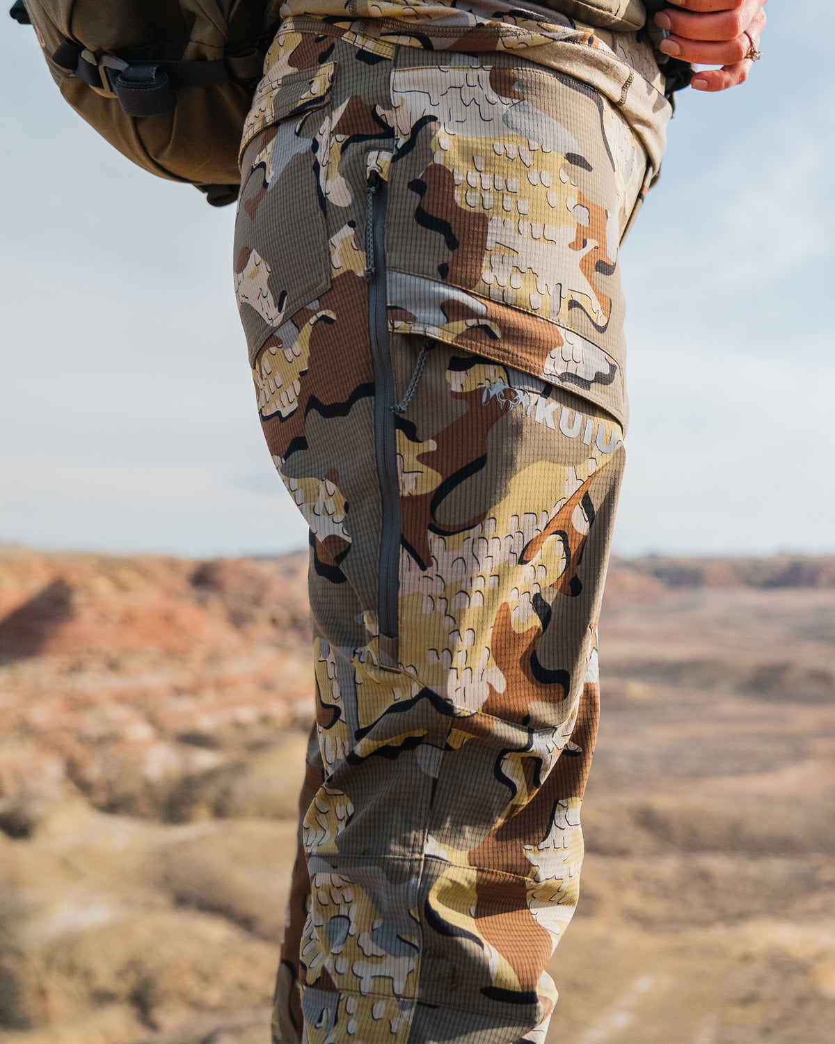 Women's Tiburon Warm Weather Camo Hunting Pants - Valo Camo