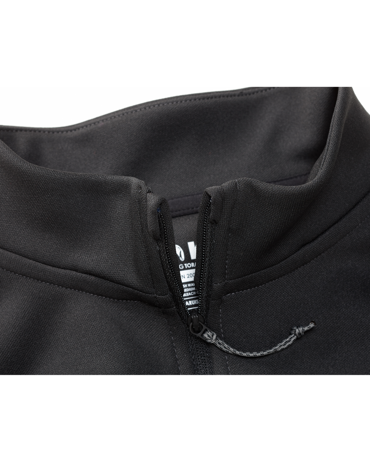 Peloton 200 Zip T Synthetic Base Layer in Black KUIU