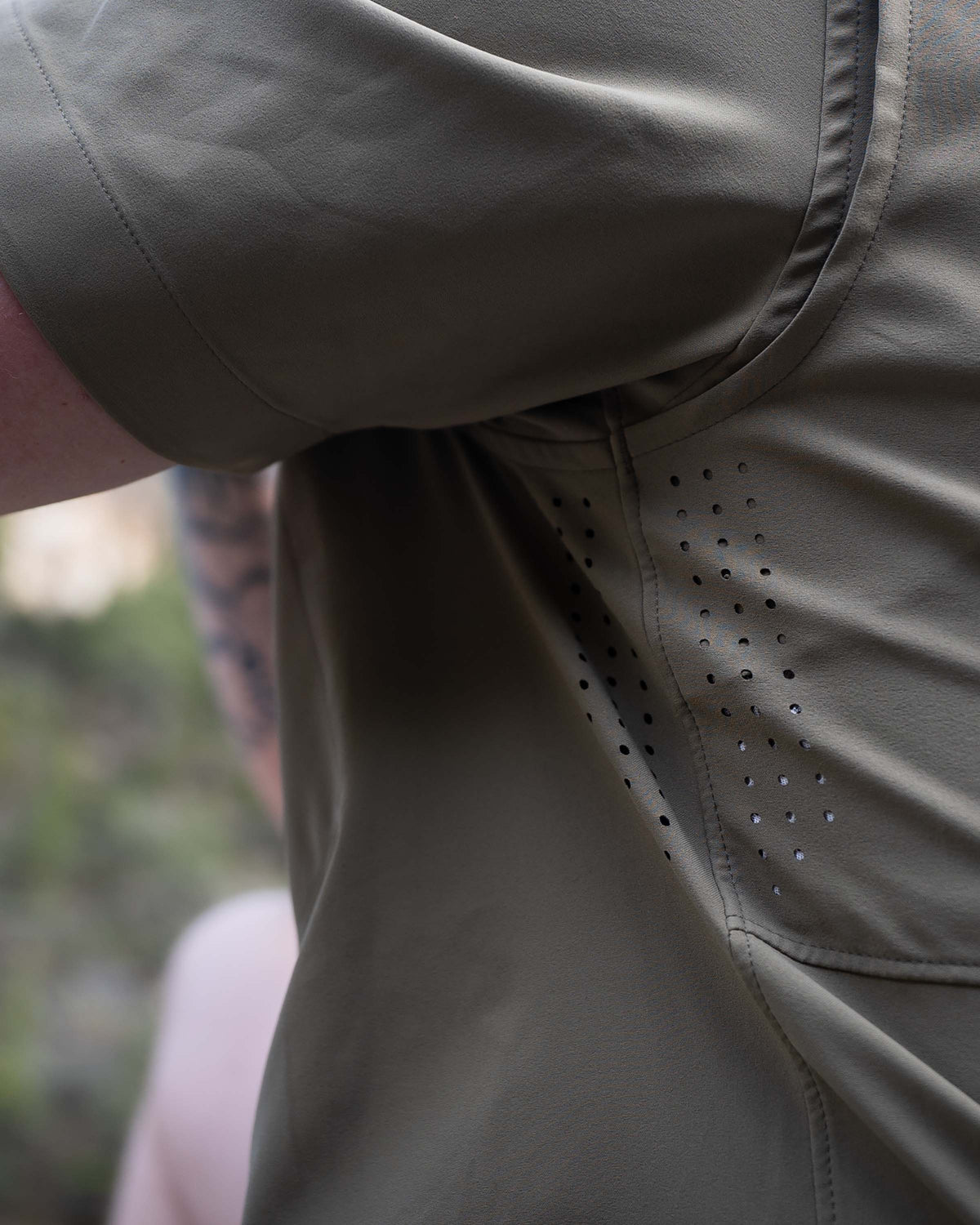 Mesa Short Sleeve Breathable Snap Shirt - Fog Topo | KUIU