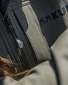 Zoomed in detail the main zipper of the Women's Guide DCS Jacket in Ash Brown