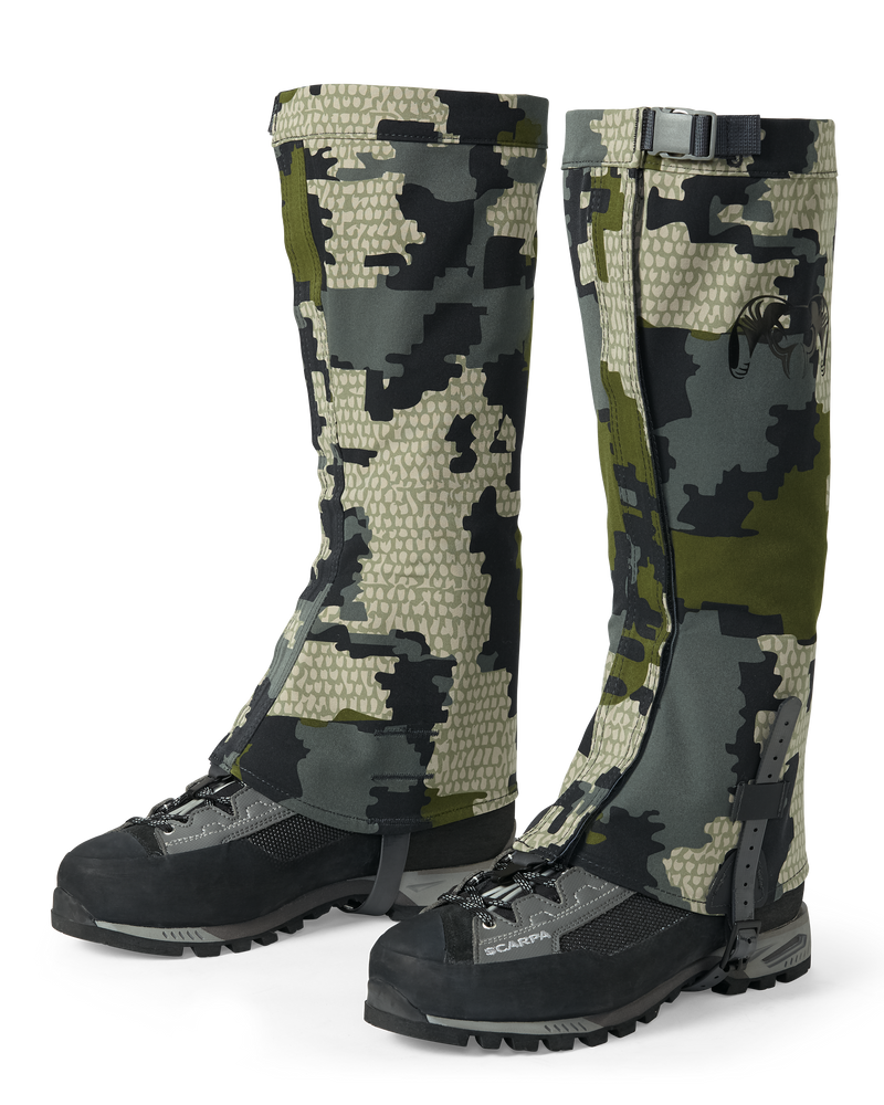 Front of Yukon HD Hunting Boot Gaiter in Verde Camouflage