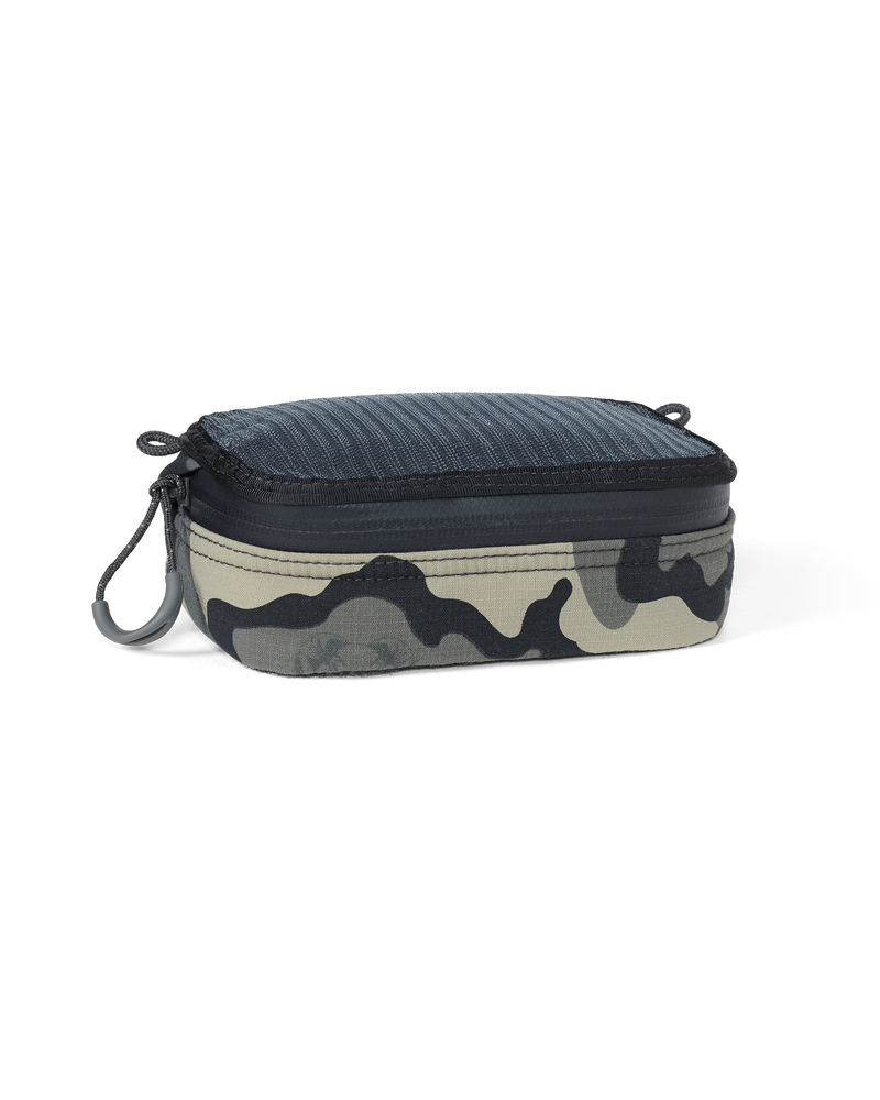 Front of Bino Harness Accessory Pocket in Vias Camouflage